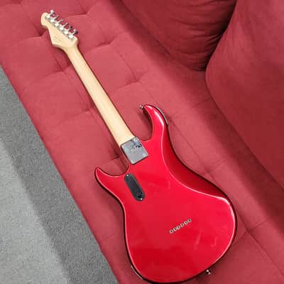Peavey Rockmaster Electric Guitar Signed by Alice Cooper - Red image 13
