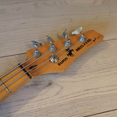 Sunn Fender Mustang Bass 1990s Black image 3