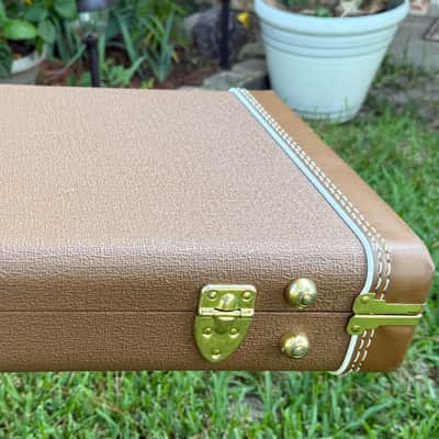 Fender G&G Strat/Tele case 2012 - Brown Tolex with gold plush interior image 14