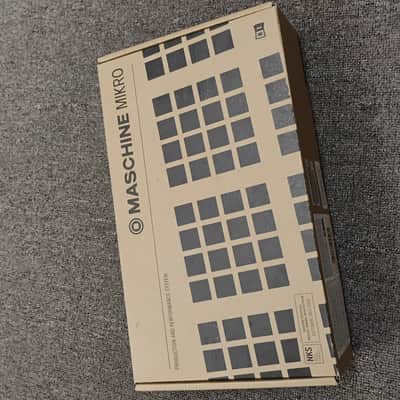 Native Instruments Maschine Mikro MKIII 2017 - Black image 2