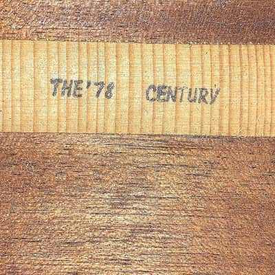 Daion The ‘78 Century 1980 with original case image 4