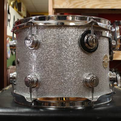 DW Collectors Series Outfit in Silver Sparkle 18x22 8x10 9x12 11x14 13x16 image 23