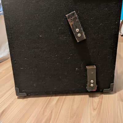 Fender Rumble 60 Combo Bass Amp image 2