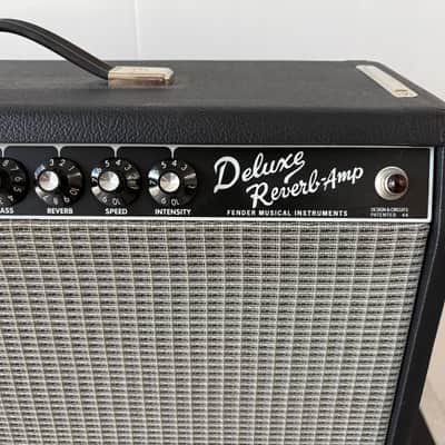Perfect Fender '65 Deluxe Reverb Reissue 22-Watt 1x12" Guitar Amplifier! image 3