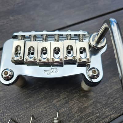 Rare Left-Handed G&L USA Dual-Fulcrum Vibrato Assembly — Complete image 3