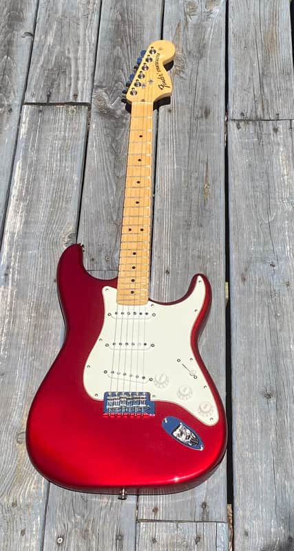 Fender American Special Stratocaster – Candy Apple Red (2009) | Fender Hardshell Case Included | Free Shipping image 1