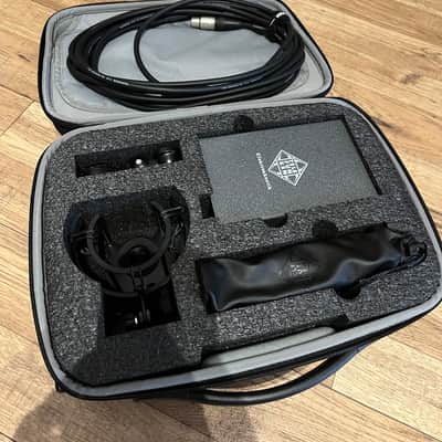 Telefunken TF47 Large Diaphragm Multipattern Tube Condenser Microphone 2019 - Black image 2