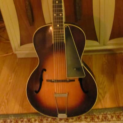 Vega VEGAPHONE 1938 Sunburst image 1