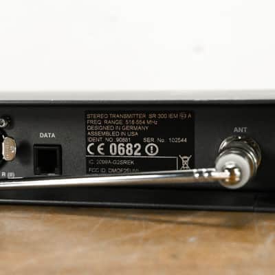 Sennheiser SR 300 IEM G2 Wireless Transmitter 518-554 MHz (NO PSU) CG011WK image 5