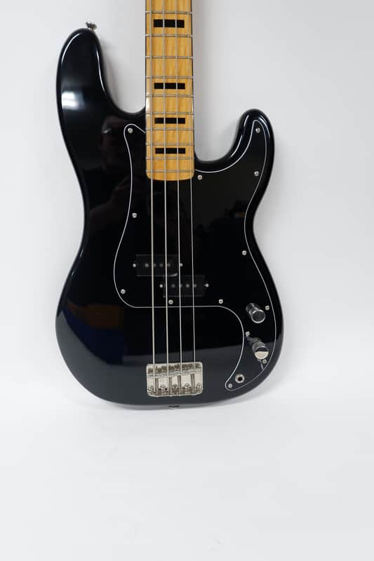 Squier Classic Vibe '70s Precision Bass 2015 - Present - Black image 1