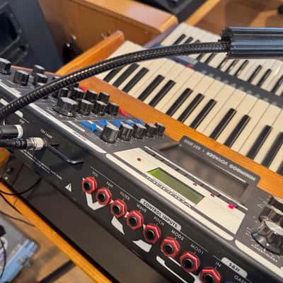 Moog Minimoog Voyager Performer Edition 44-Key Monophonic Synthesizer 2015 - Quarter-Sawn Tiger Oak image 2