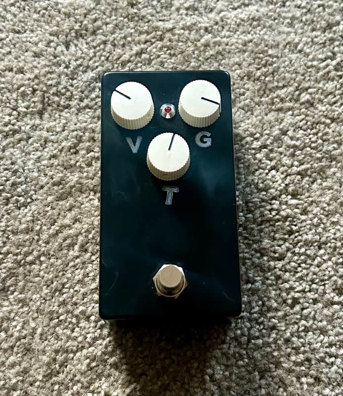 PedalPCB / DDA FX BuGGFX Raincoat Fuzz | Reverb