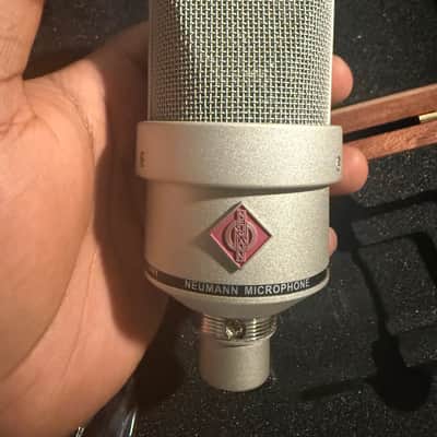 Neumann TLM 103 mt Large Diaphragm Cardioid Condenser Microphone 1997 - Present - silver- wooden display case image 6