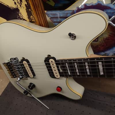 EVH MIJ Series EVH Edward Signature Wolfgang 2024-MINT -Brass tuners- Ivory image 22