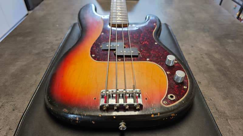1972 Fender Precision Bass Sunburst EX John Entwistle THE WHO Artist Owned American Vintage 70s 1970's USA Heavy Relic Aged Road Worn bass guitar - Good