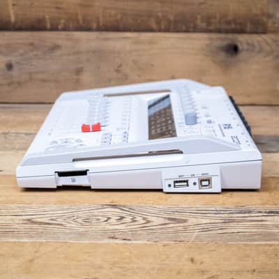 Zoom R16 (R-16) Digital Multitrack Recorder Multi-Track Multitracker U282475 image 4