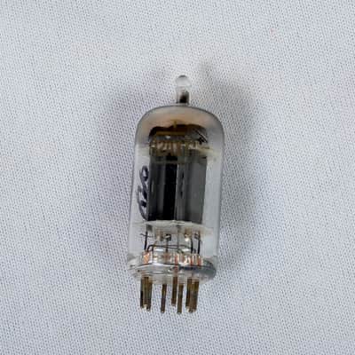 RCA 12AX7 / ECC83 – Made in USA – Strong Testing Vintage Tube image 3