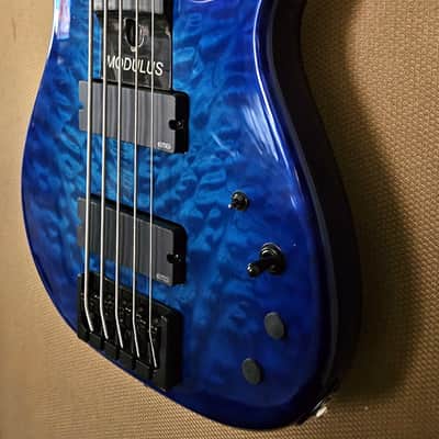 Modulus Quantum 5 Fretless 2007 - Blue Sunburst image 3