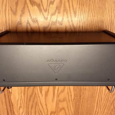 Behringer X Air XR18 Tablet-Controlled Digital Mixer With Tablet, Router, Case image 8