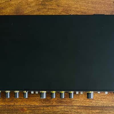 Drawmer 1976 Stereo 3-Band Saturation & Width Processor – Near Mint image 4