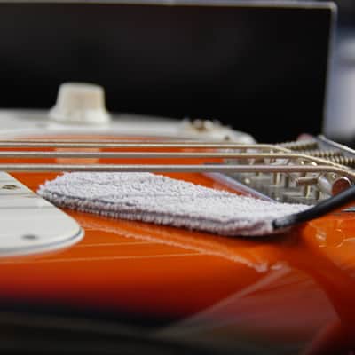 Music Nomad The Nomad Tool - All in 1 String, Body & Hardware Cleaning Tool image 9