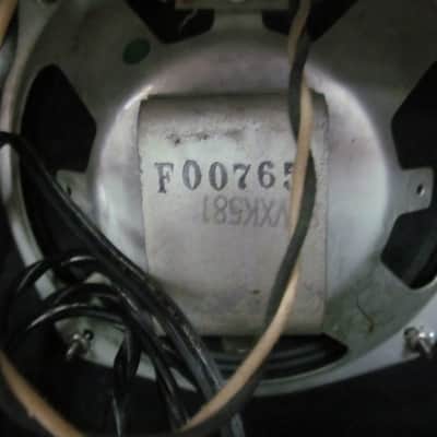 Fender 1965 Vibro-Champ Amp AA764 Guitar Combo Amplifier image 4
