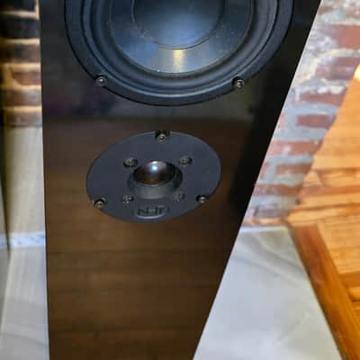 NHT VT-1.4 Floor Standing Speakers and VS-2.4 Center Channel Set, 650W Total. Tested image 11