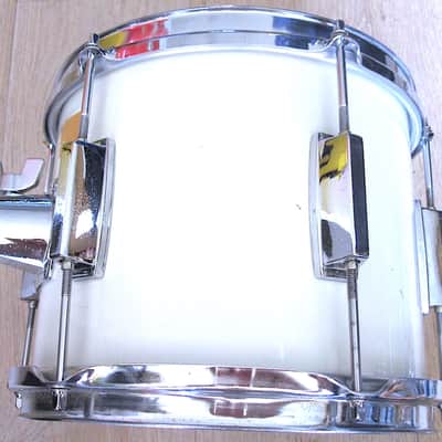 10" x 8" Yamaha Tom Drum - Vintage image 4