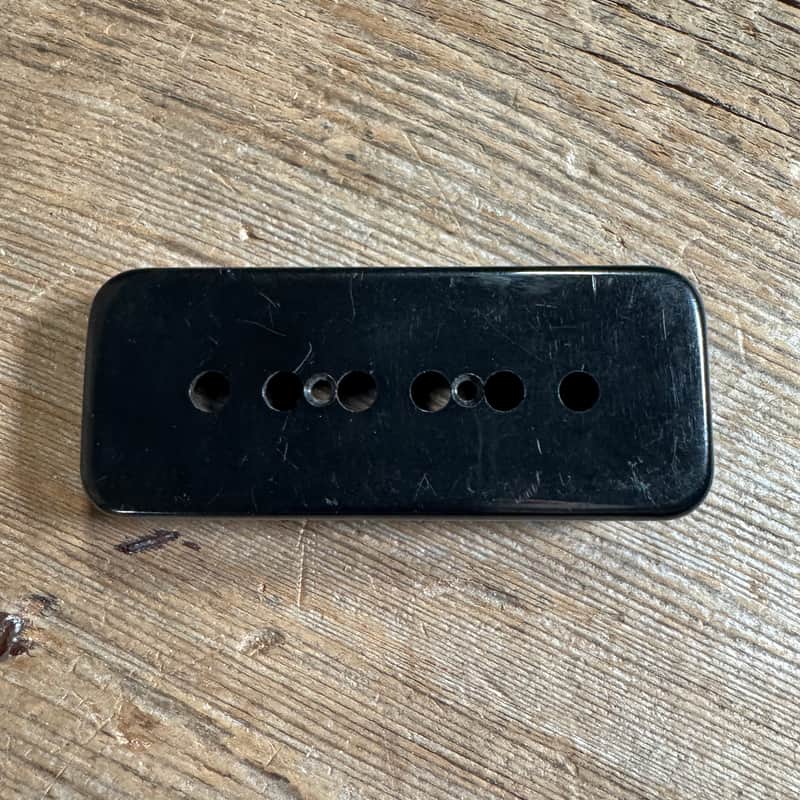 Gibson UC 452 B Soapbar pickup cover 1960s-1970s - Black image 1