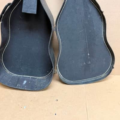 Vintage-Style Unbranded Chipboard Hardshell Parlor Guitar Case image 17