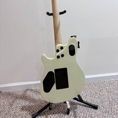 EVH Wolfgang Special with Ebony Fretboard 2018 - Present Ivory image 5