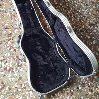 No Name Aluminium style Strat case 2010's - Aluminium frame with metal look finish image 2
