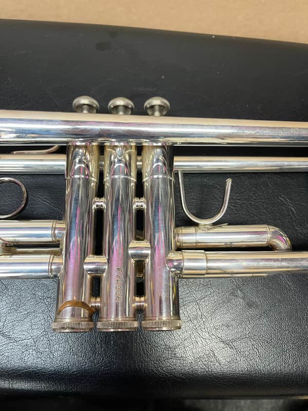 Vincent Bach TR300 Trumpet - Silver | Reverb