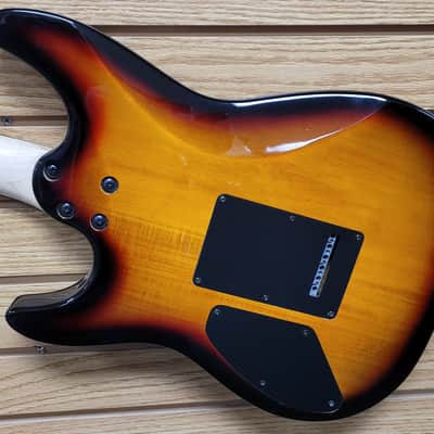Laguna LE122  Tobacco Burst image 9
