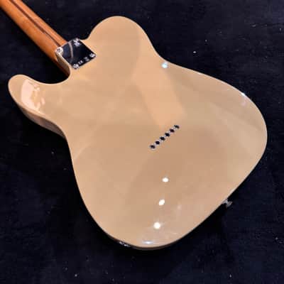 Fender Vintera II '50s Nocaster with Maple Fretboard 2023 - Present - Blackguard Blonde image 10