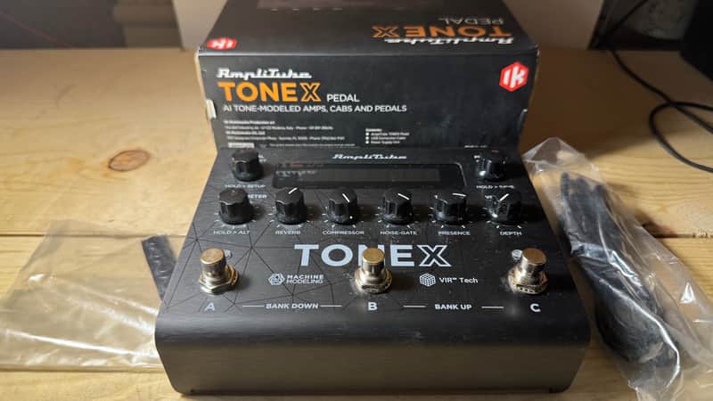 IK Multimedia ToneX