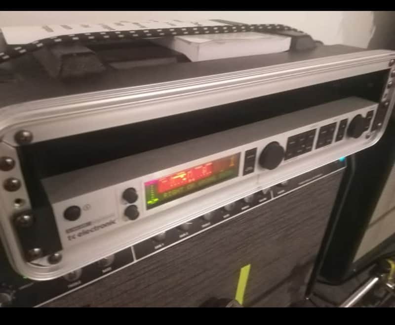 TC Electronic G-Major 2 with MIDI Xchange + 2U Rack Case image 1