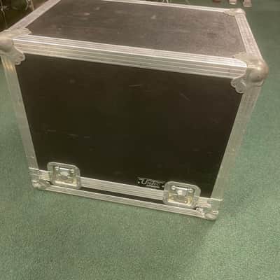Marshall 1912 1x12 Speaker Cab (w/ Road Case) image 6