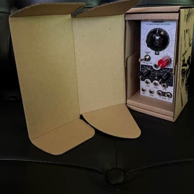*New-in-Box* Xaoc Devices Kamieniec II (Version 2) Fully Analog Resonant Phase Rotator (Phaser) - Inspired by Iconic 1970s Phaser Effect Units - Made in Poland 🇵🇱 image 2