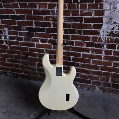 Earnie Ball Music Man Sting Ray Translucent Creme image 3