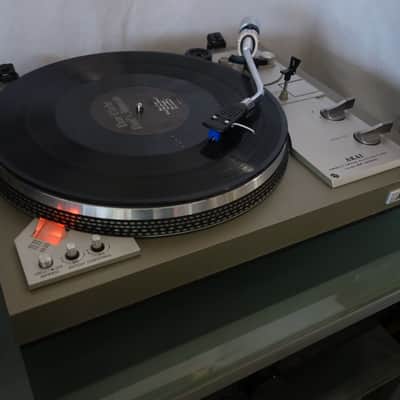Turntable AKAI model AP-206C Direct Drive Auto-Return - HIGH-END - serviced image 3