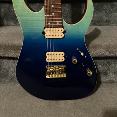 Ibanez RG421HPFM-BRG Standard 2020 - Present - Blue Reef Gradation + Bag image 2