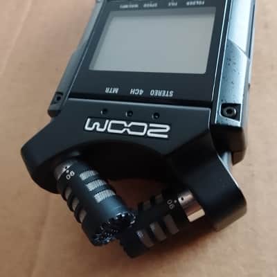 Zoom H4n PRO + Accessories + Card image 6
