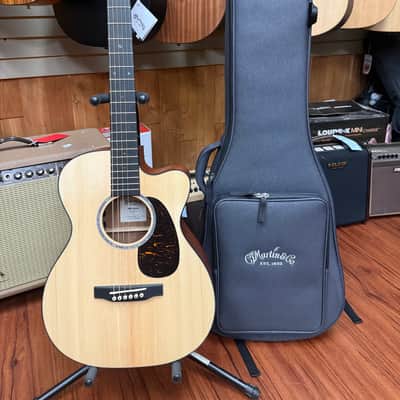 Martin 000C JR-E Junior Series Acoustic Electric Guitar- Natural- w/soft bag. New! image 21