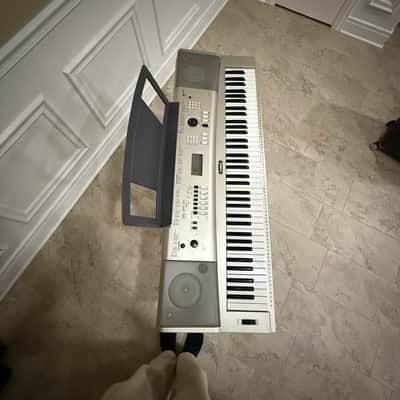 Yamaha YPG235 Portable Grand Piano 2010s - Silver image 2