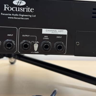 Focusrite Platinum Penta Preset Stereo Compressor with Mic Pre 2000s - Silver image 11