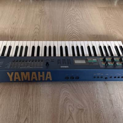 Yamaha AN1x Virtual Analog Synthesizer 1997 - Blue image 2