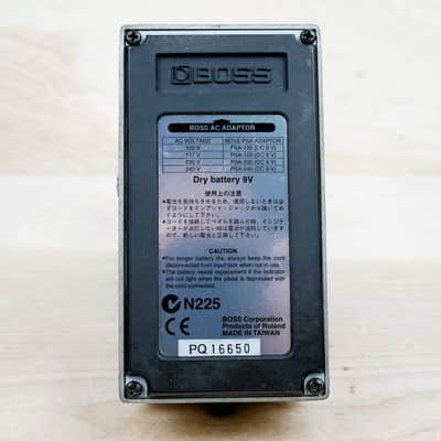 Boss OS-2 OverDrive/Distortion (Silver Label) 2002 Yellow w/ Manual image 8