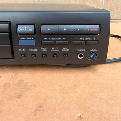 TEAC Model: CD-RW890MKII Compact Disc Recorder SN: 9100467 image 4