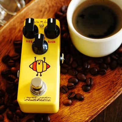(New) Effects Bakery Croissant Distortion – Yellow image 3